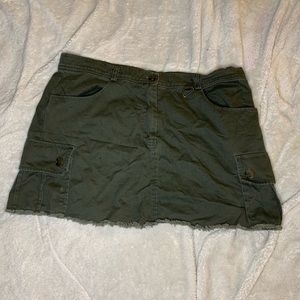 Cargo mini skirt